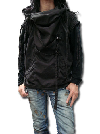 ヤスユキイシイ161514ドレープ　ノースリーブパーカ