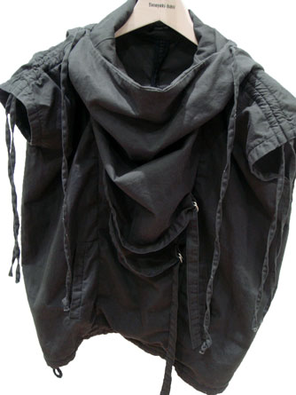 ヤスユキイシイ161514ドレープノースリーブパーカ