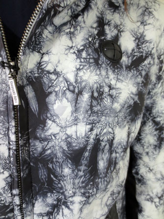 ヤスユキイシイ191804絞り染 レザーパーカー